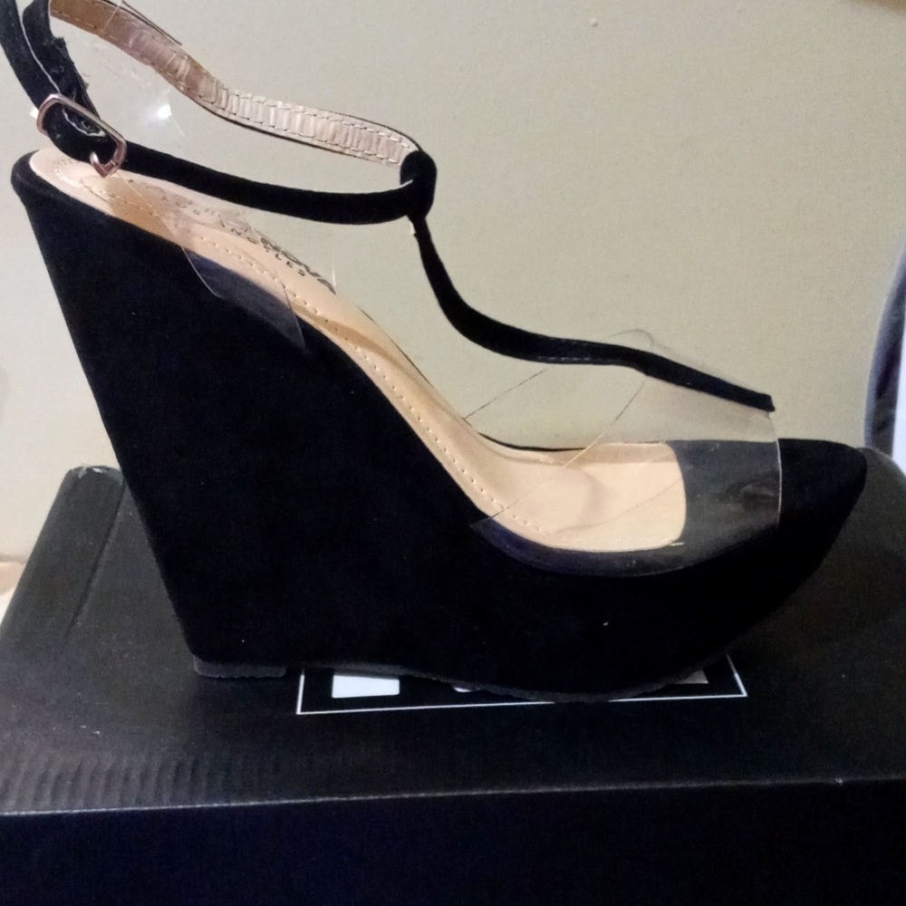 Fashion Nova Size 8 Black/Clear